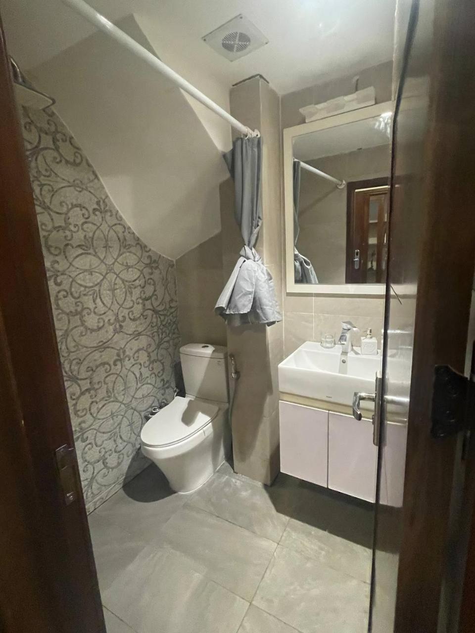Ty House Apartment Managed By Lily Home 河内 外观 照片